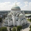 Studenti traže da se uklone džakovi sa kamenicama ostavljeni kod hrama Svetog Save