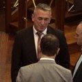 Kurtijev Srbin nije dobio dovoljno glasova za mesto potpredsednika Rašić otpao, njegov pajtos srbomrzac odmah prekinuo sednicu…