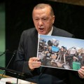 Erdogan zagrmeo u UN: Izrael svakog sata ubije jedno dete; Amputiraju im ruke i noge bez anestezije VIDEO