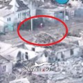 Kotao slomljen: Ruska zastava nad Lastočkinom (video)