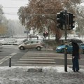 Sneg okovao Beograd Upravo se oglasio RHMZ - evo do kada će trajati vejavica (foto)