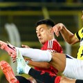 Tadić strelac i asistent u pobedi Fenerbahčea protiv Konje (video)