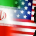 Iran osudio nove američke sankcije zbog prodaje iranske nafte Kini