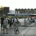 Novi Sad: Građani kod železničke stanice izglasali da će tu ostati do daljnjeg