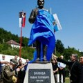 Sporni spomenici u Crnoj Gori: država ćuti o tabli u Morinju, a istražuje Đurišića u manastiru