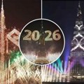 Spektakl za Novu godinu kakav nije viđen nigde na svetu: 6.500 dronova, vatromet i laseri u Dubaiju (video)