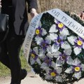 Evo šta piše na ogromnom vencu porodice Lazić, ovim rečima se zauvek oprostili od Dragana