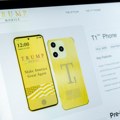 Подаци корисника на извол'те: Процуриле информације купаца Трамповог мобилног телефона