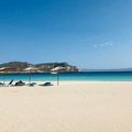 Nema više „zabranjenih“ plaža: Grčka menja pravila za peškire i suncobrane
