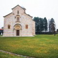 Zamenik prištinskog ombdusmana: Presuda o vraćanju zemljišta manastiru Visoki Dečani mora da bude primenjena