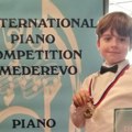 Dodeljuju i nagradu „andrija čikić“: U Smederevu se održava takmičenje pijanista, jedno od priznanja posvećeno dečaku…