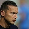 Debakl: Navijači teraju Bahara iz Makabija!