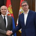 U vremenu izazova potrebni su odgovornost, vizija i politička hrabrost Vučić s Kapetanovićem: Pouzdan partner svima koji…