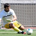 Vladimir Stojković opet brani u Srbiji: Igraće Superligu u 43. godini