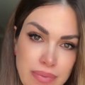 "Molila sam Boga samo da se probudim": Olja Crnogorac (41) na ivici suza o porođaju: "Kad sam ga videla raspala sam se na…