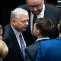 Incident u poljskom parlamentu, poslanik napustio sednicu uz uvrede: "S debilima se ne može raditi"