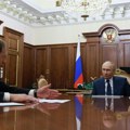 Putin i Manturov razgovarali o razvoju odbrambene industrije i proizvodnje