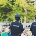 Eksplozija u zgradi na istoku Nemačke, spasioci traže troje nestalih u ruševinama