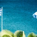 Grčka druga na svetu po čistoći plaža: U kojim letovalištima je more bistro kao staklo?