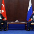 (VIDEO) „Ako želite, dođite ovde na odmor, ovde je veoma lepo“: Počeli razgovori Erdogana i Putina u Sočiju
