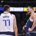 Luka Dončić prosto nije Nikola Jokić: Džaba mu i 37 poena, opet je sve uprskao (video)