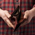 Dedu ulazak u radnju po hleb i mleko koštao 10.000 evra! Nije znao šta ga je snašlo, a posle je bilo kasno