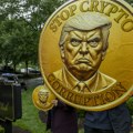 Na večeri sa Trampom: Ugostio vlasnike "$TRUMP" kriptovalute, demonstranti negodovali