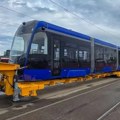 Ovako izgleda prvi od 25 novih turskih tramvaja koji je stigao u Beograd