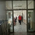 U pucnjavi, u centru Leskovca, jedno lice dobilo prostrelnu ranu i prevezeno na Urgentni