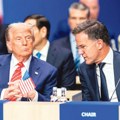 Trka u dodvoravanju američkom predsedniku