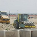 Uklonjeno 19 nelegalnih objekata i 25 splavova na Savskom nasipu zbog Expo 2027