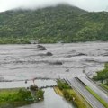 "Bilo je kao u katastrofalnom filmu"; Popustila brana, bujica odnela most, ubijeno 14 ljudi FOTO/VIDEO