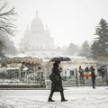 U Francuskoj na snazi narandžasto upozorenje zbog snega i leda