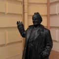 U slavu dobrote i tolerancije u Sremskoj Mitrovici otkriven spomenik omiljenom sugrađaninu Jusi