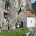 Вандали похарали цркву код Хаџи Проданове пећине, полиција пронашла изгреднике, ево шта су урадили