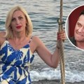 Slavlje u domu bivše žene Dženana Lončarevića: Optužila pevača da ju je varao 15 godina, danas ne skida osmeh