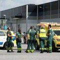 Horor u školi u Švedskoj! Više osoba povređeno u napadu mačem, policija pucala u napadača: "Roditelji očajnički pokušavaju da…