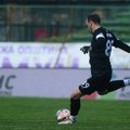 Najveći baksuz srpskog fudbala: Lomili mu lice i nogu protiv Zvezde i Partizana, sad doživeo novu jezivu povredu