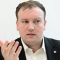 'Vratiću se na Balkan': Proterani ratni bloger se preko Beograda vratio u Rusiju