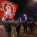 Protest ispred sedišta beogradske policije, traži se puštanje uhapšenih