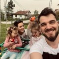 "Šutne te u stomak": Razveo se Aleksa Perović, supruga mu se javno obratila nakon okončanja braka