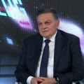 "Tebi kosu, tati glavu" Prof. dr Milovan Bojić u "Hit tvitu" kako su šišali njegovu ćerku