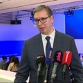 Uživo Vučić iz Davosa Do 2027. godine vozićemo se letećim automobilima