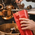 Šoljica kafe opasna po život: Kad proizvođač ne obeleži šta je stavio u pakovanje