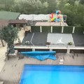 Muž ima 52 godine, a ona 28: Srpkinja biznismenu rodila sina i sada se kupa u bogatstvu: Njena vila vredi milione, a evo kako…