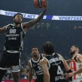 TABELA - Zvezda sve dalje od vrha, Partizan ima šansu sezone u duplom kolu