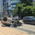 Jedna osoba poginula u sudaru automobila na Banovom brdu