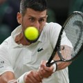 Đoković igra oko 17 časova protiv Sinera u polufinalu Vimbldona
