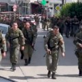 Marš pripadnika KBS u Južnoj Mitrovici uznemirio Srbe na Kosovu