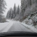 Putevi Srbije: Sneg do pet centimetara na nekoliko deonica puteva u Srbiji